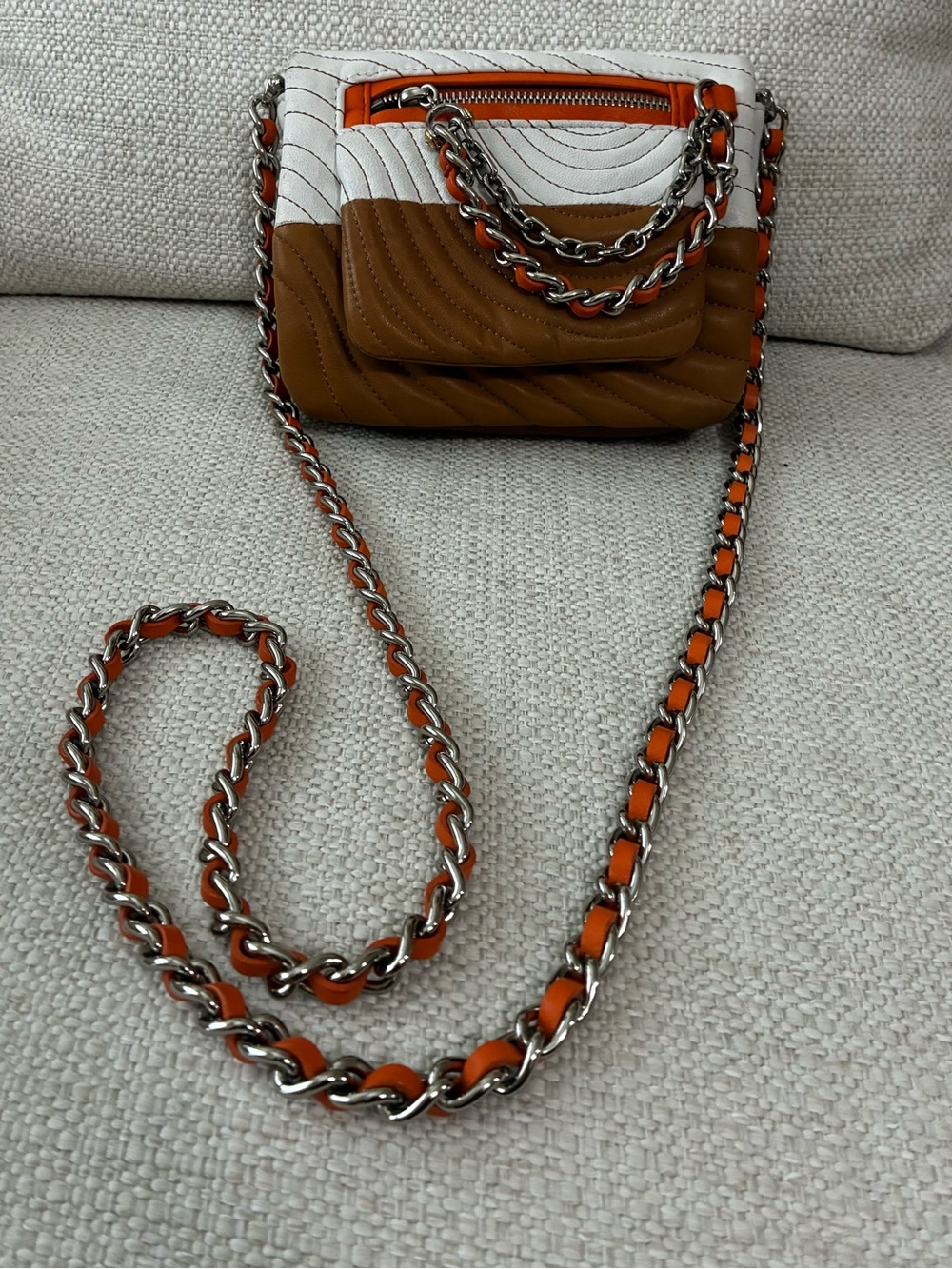 Henri Bendel Rare 3 Color (Color Block) Leather leather & chain Crossbody Bag - Picture 2 of 15